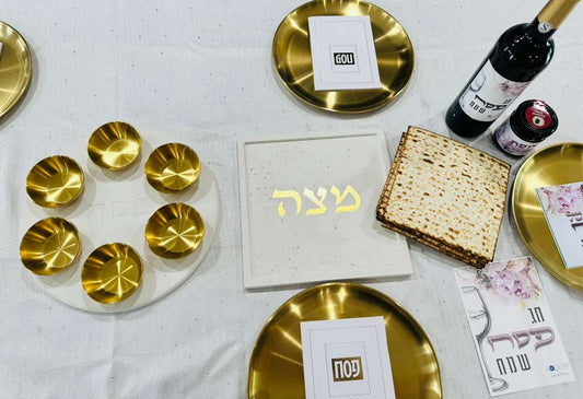 SET !!!  Passover Seder Plate & Matzah Plate
